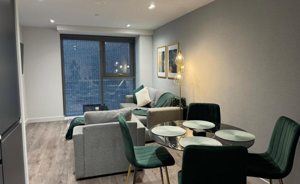Modern 2-Bedroom Apartment In Heart Of Liverpool Exteriér fotografie